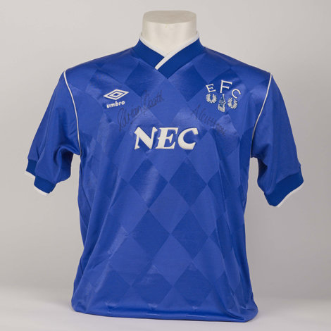 Everton best sale fc apparel
